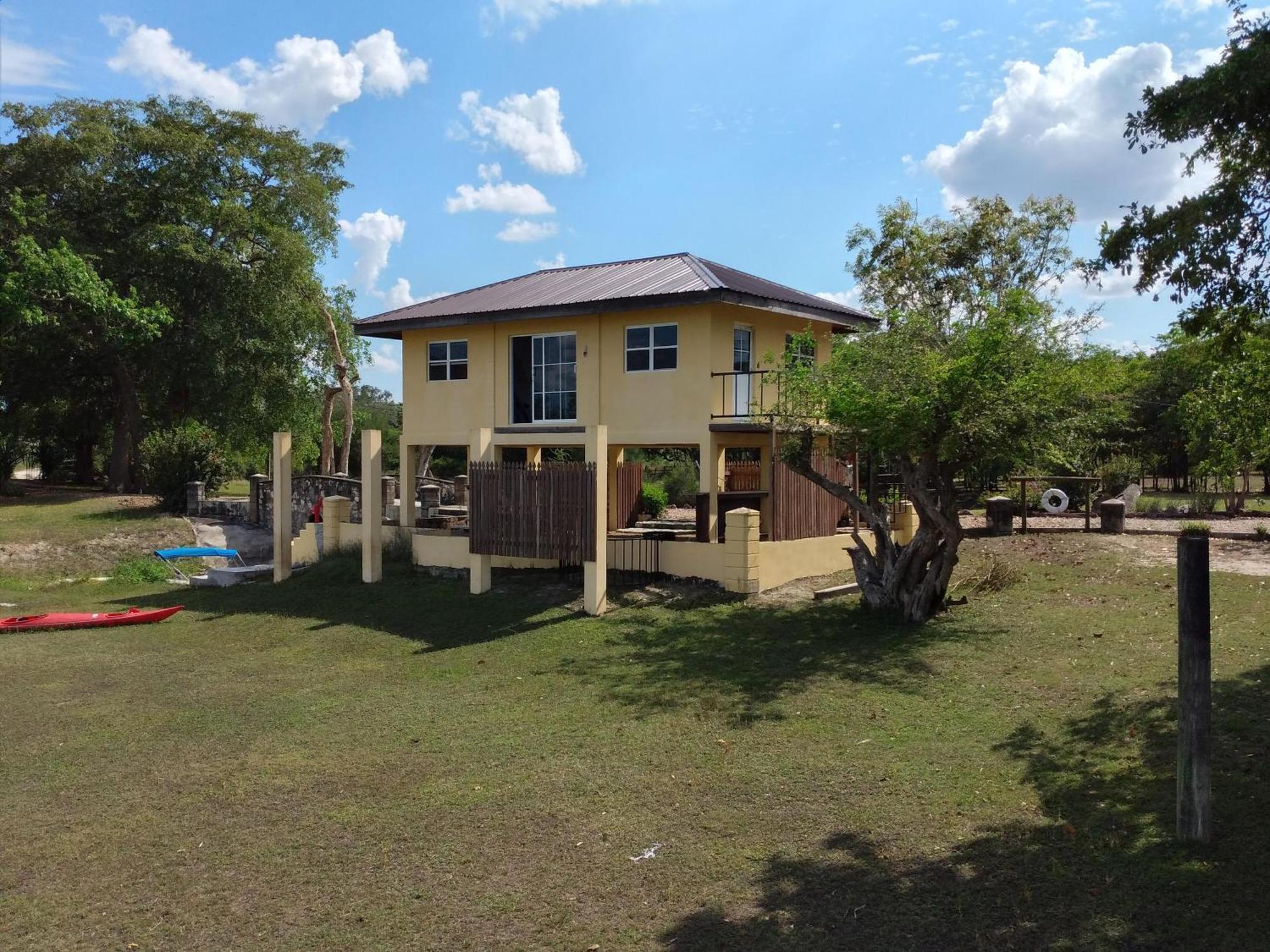 Crooкed Tree Lodge Belize Crooked Tree Exterior foto